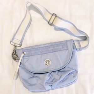 Lululemon Festival bag